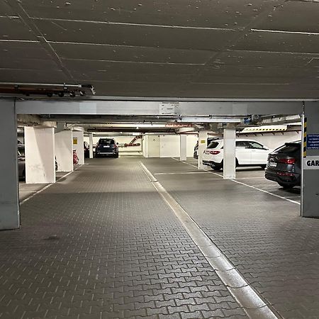 Truly - Viel Platz Fuer Business & Familie - Modern, Garage, Fahrstuhl Apartment Аугсбург Екстериор снимка