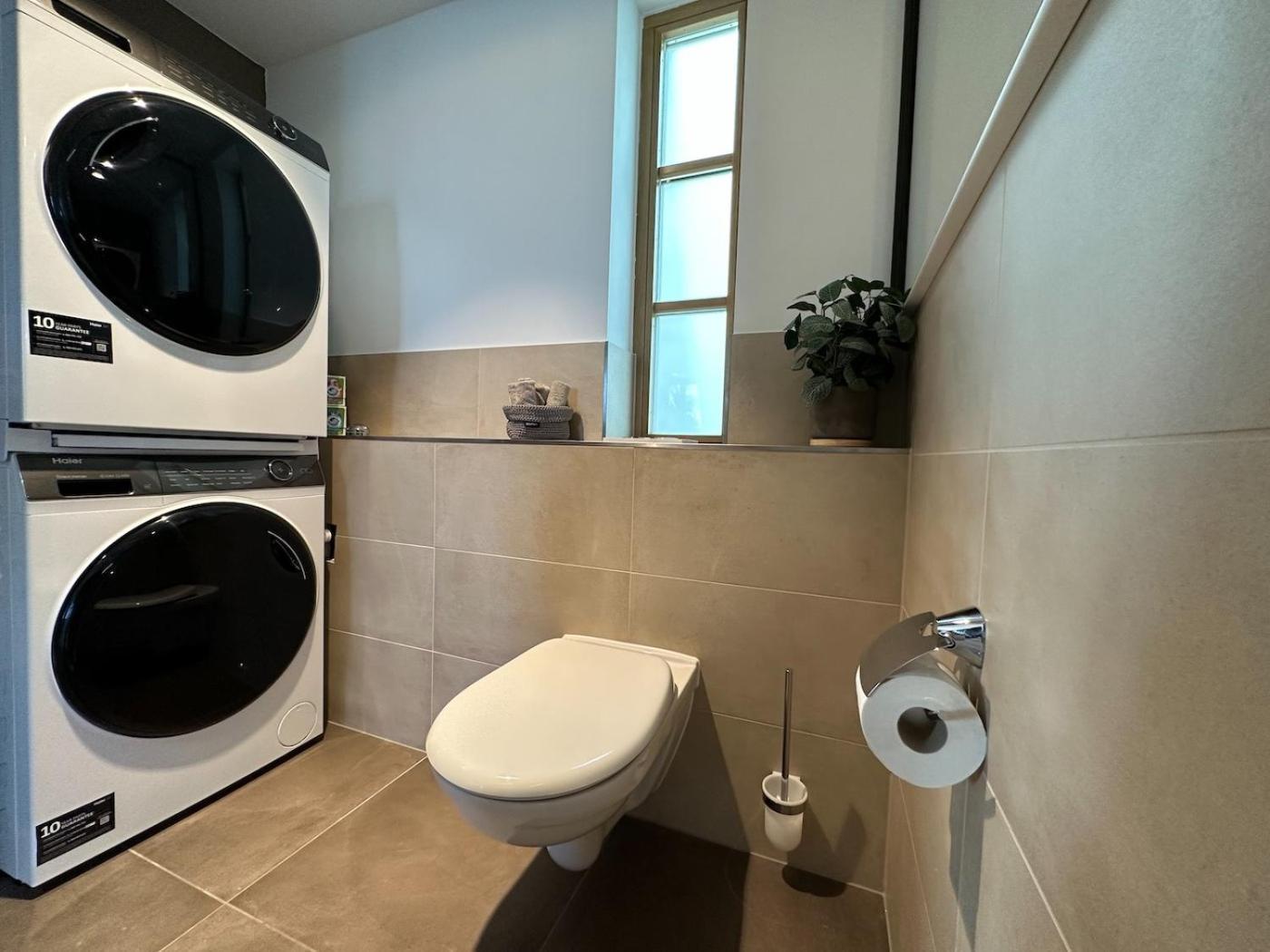 Truly - Viel Platz Fuer Business & Familie - Modern, Garage, Fahrstuhl Apartment Аугсбург Екстериор снимка