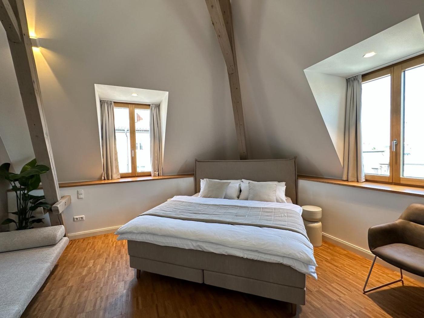 Truly - Viel Platz Fuer Business & Familie - Modern, Garage, Fahrstuhl Apartment Аугсбург Екстериор снимка