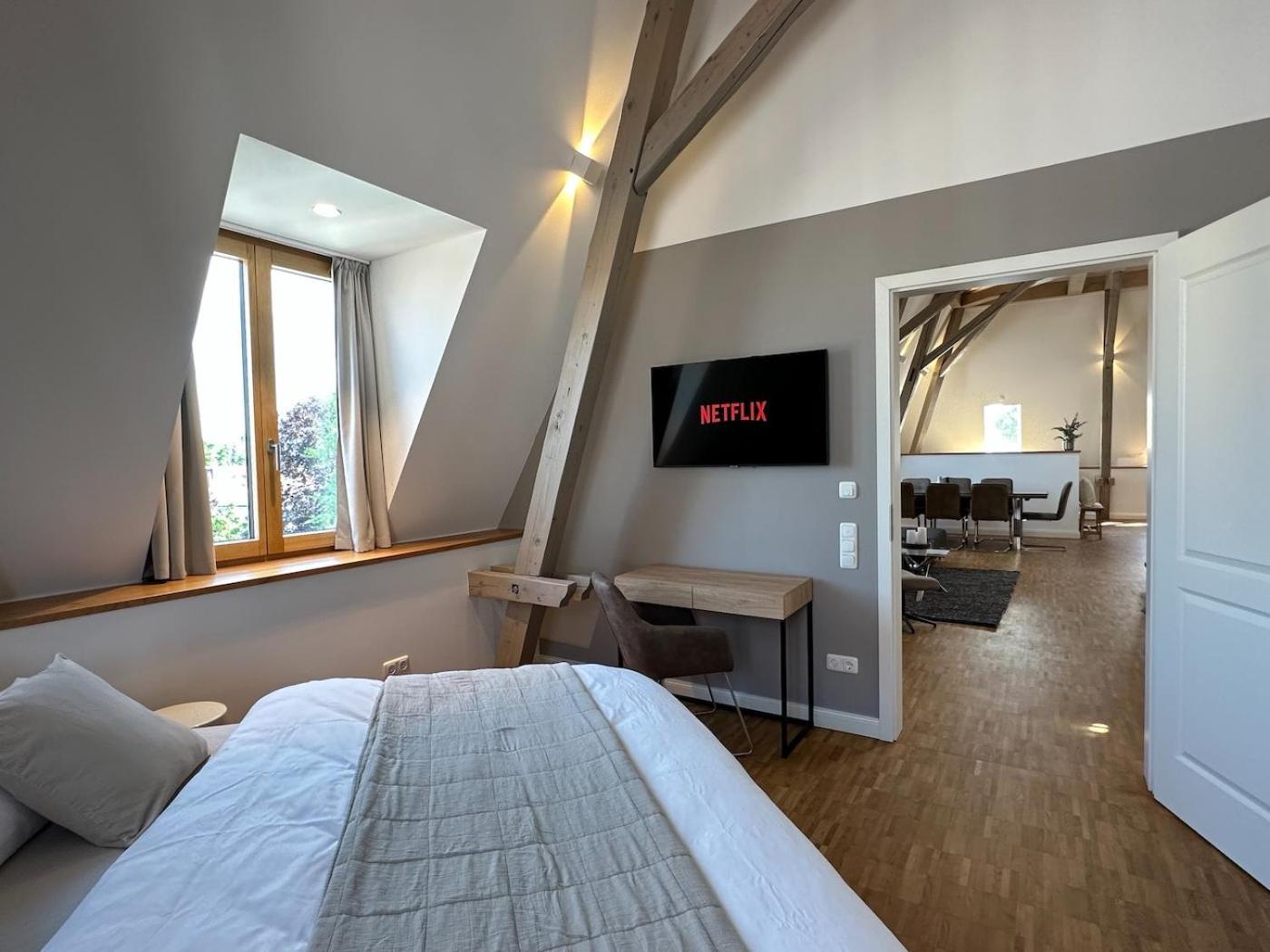 Truly - Viel Platz Fuer Business & Familie - Modern, Garage, Fahrstuhl Apartment Аугсбург Екстериор снимка